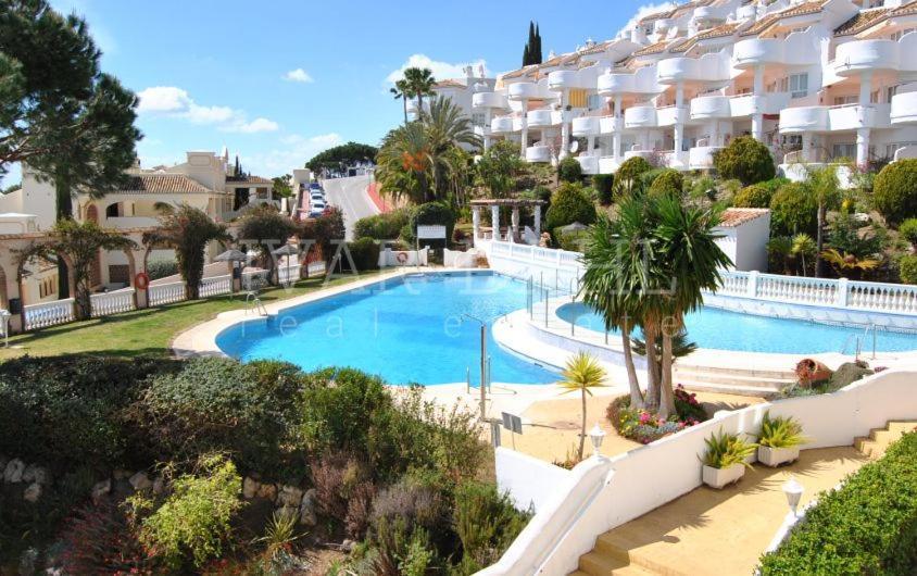 El Puente Luxury 3 Bedroom Mijas Exteriör bild